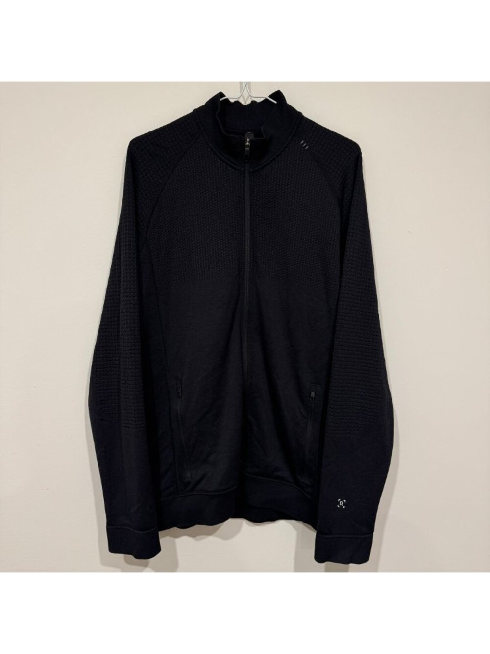 Lululemon Engineered Warmth Jacket Black Size L EUC Merino Wool Blend